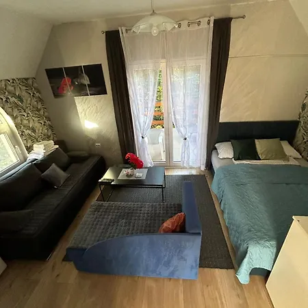 Trio Sa Terasom Divčibare