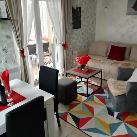 Apartament Trio Sa Terasom