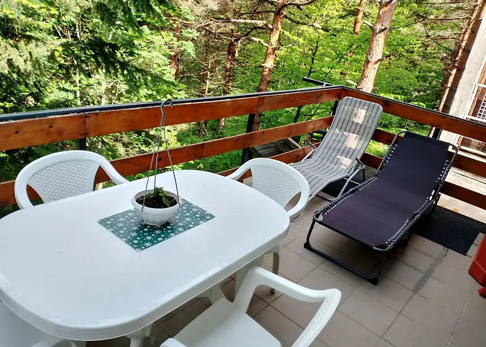 Trio Sa Terasom Apartman *