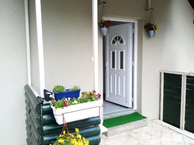 Apartman Trio Sa Terasom